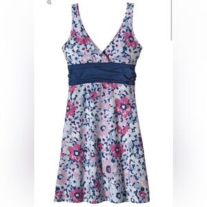 PREPPY PATAGONIA ATHLETIC FLORAL DESIGN MIDI DRESS